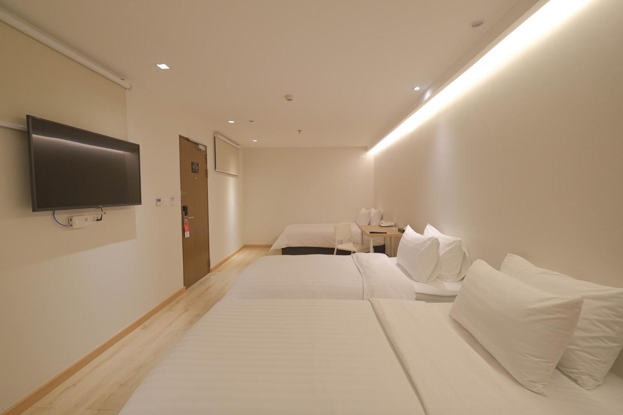 Simplestay Chatuchak, Surestay Collection By Best Western Bangkok Exterior foto
